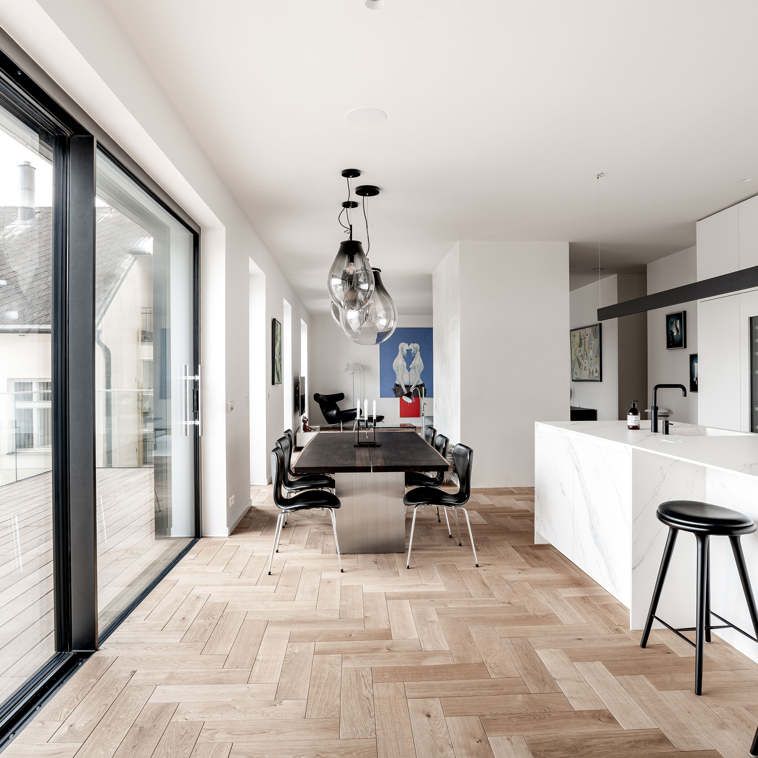 DLÁŽDĚNA - minimalistický byt - desktop